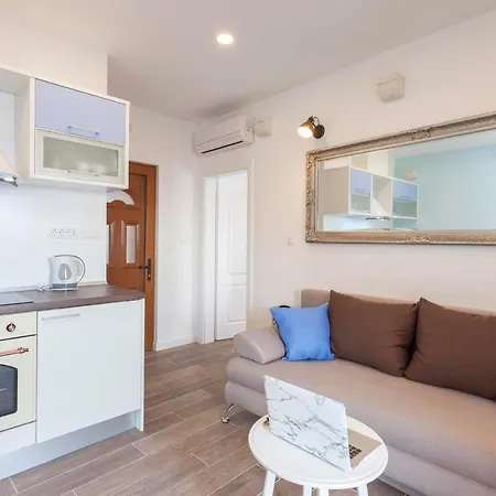 Antiqua Apartment Zivogosce